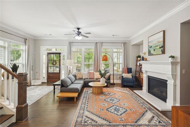 Foto del edificio - 1007 Edgemont Dr