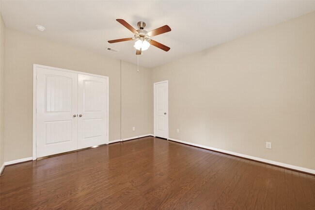 Building Photo - 111 Pheasant Run Dr