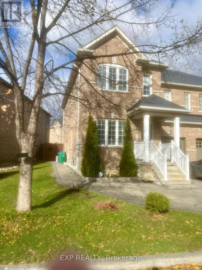 Building Photo - 20 Wynview St