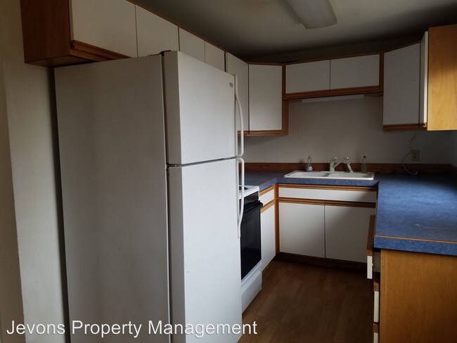 Building Photo - 3 br, 1 bath House - 113 N 56th Ave