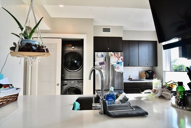 Foto del edificio - 120 Savin Hill Ave