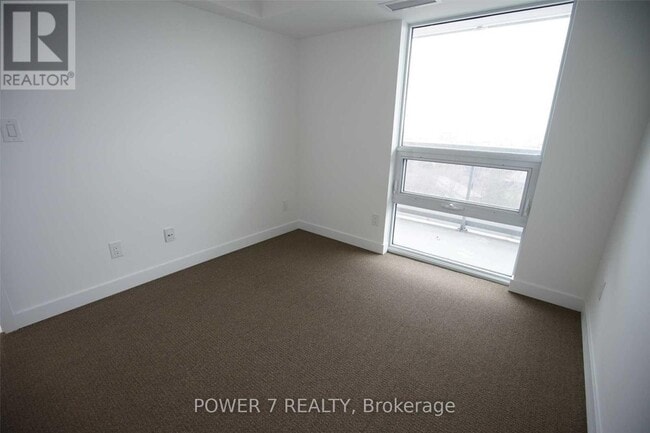 Building Photo - 160 Flemington Rd