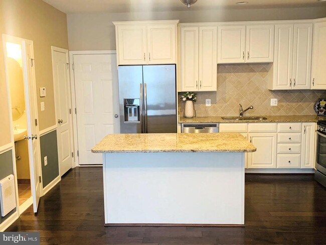 Foto del edificio - 23548 Hopewell Manor Terrace