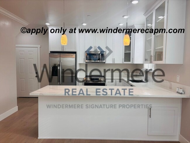 Building Photo - Brand New 3-Bedroom Home with gorgeous Modern Finishes!!