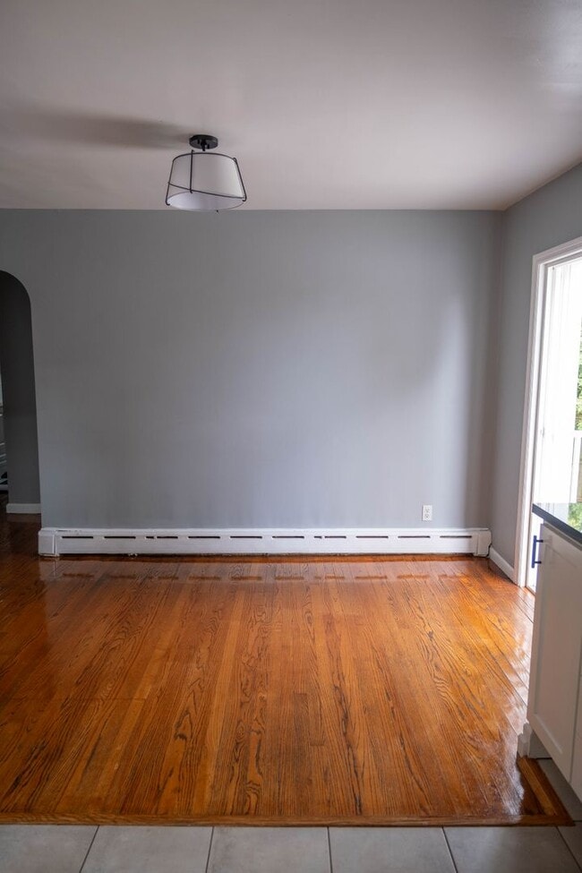 Building Photo - Beautiful Four Bedroom Home