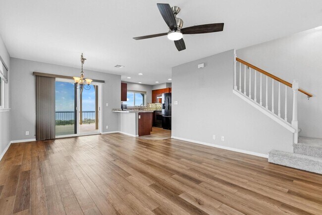 Building Photo - 3 bedroom, 2.5 bath with extra room and sweeping coastline views!