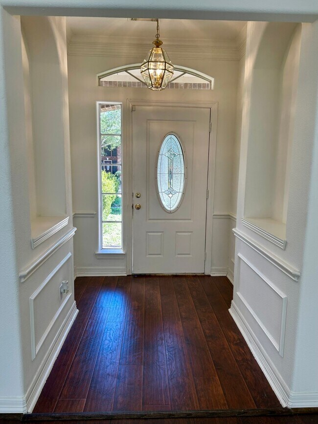 Foto del edificio - 1419 Miller Ave