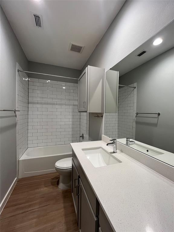 Building Photo - 11400 Pastini Cir