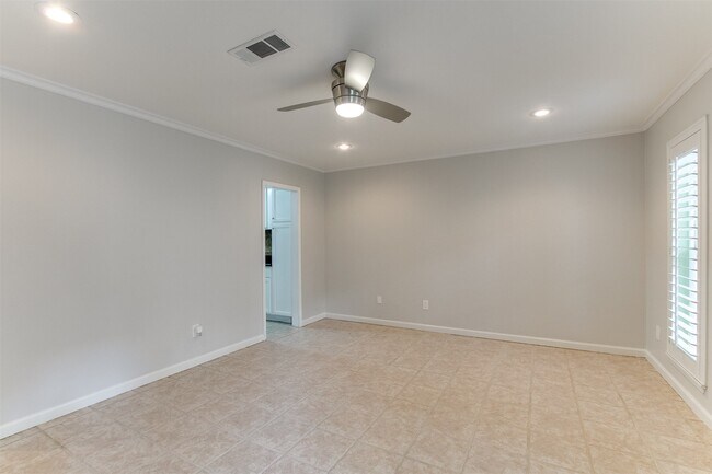 Foto del edificio - 1407 Springrock Ln