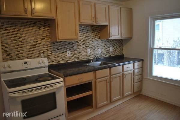 Building Photo - 7 br, 2 bath Duplex - 506 N Tioga St Tina Ho