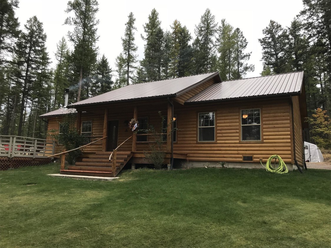 24 Meadow Court, Kalispell, MT 59901 House Rental in Kalispell, MT
