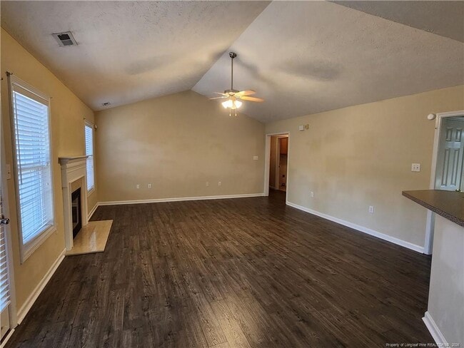 Building Photo - 3347 Broomsgrove Dr
