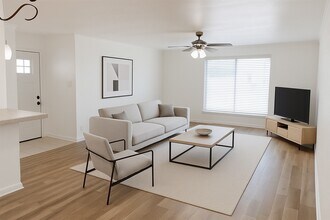 Building Photo - 14555 Wunderlich Dr