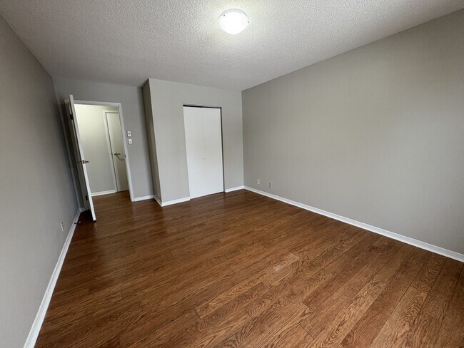 Photo du bâtiment - 151 Queen St