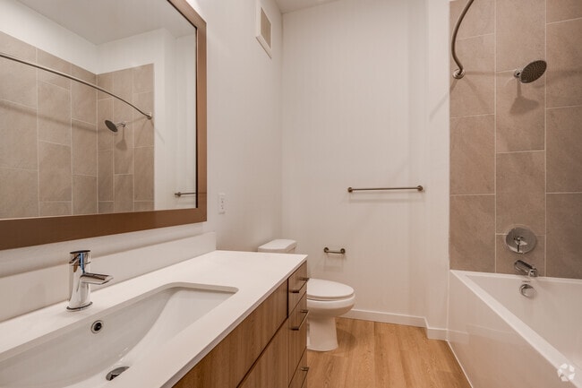 B5 - 2 BR, 2 BA - 1,219 SF - Madison at Canyons, The