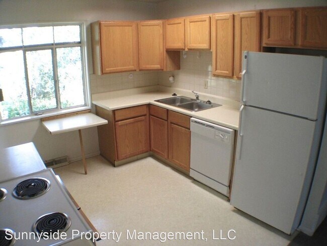 Building Photo - 3 br, 1.5 bath House - 235 S. 40th Street