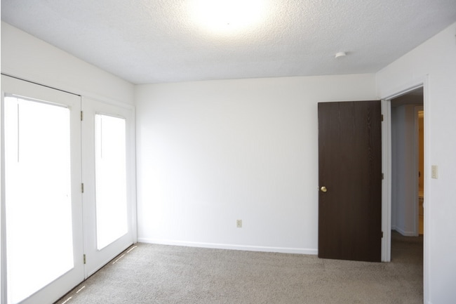Interior Photo - Stadium Apartments
