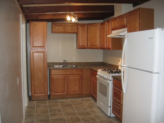 Foto del edificio - 2380 Barry St