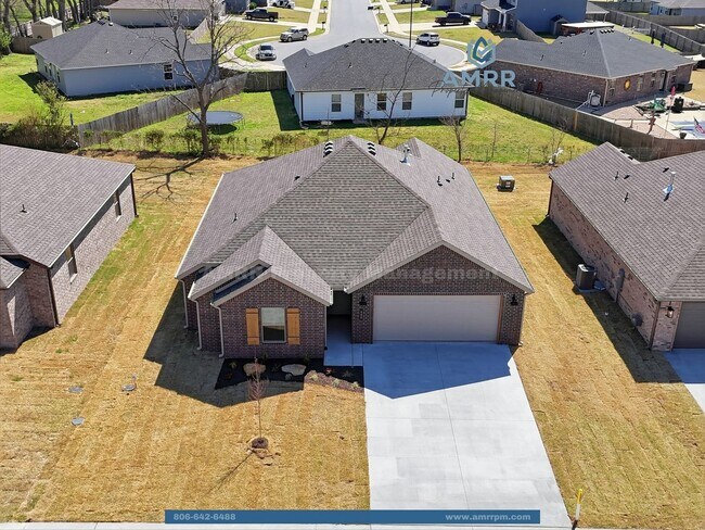 Foto del edificio - New Beginnings Start with AMRR: Spacious 3 Bedroom new build in Siloam Springs!