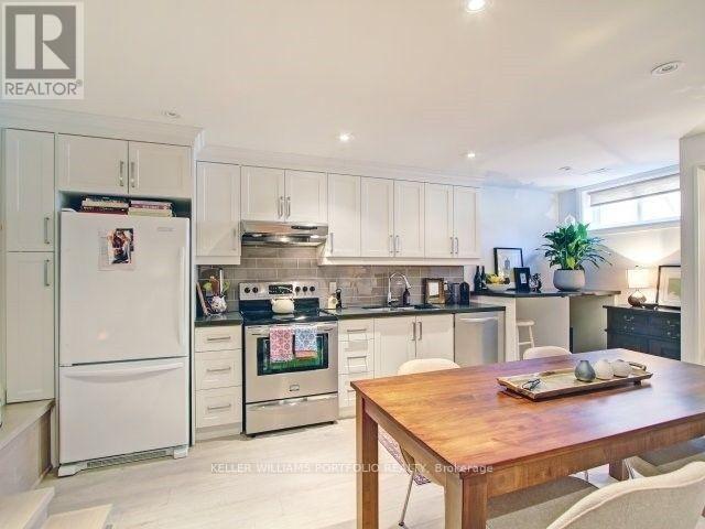 Photo du bâtiment - 62 Nealon Ave