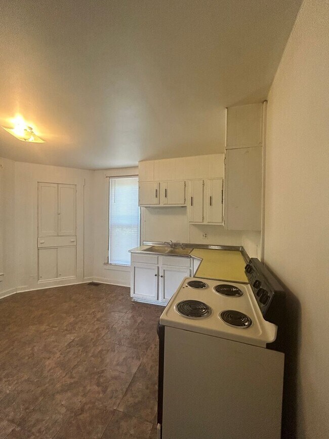 Building Photo - Washington Manor Apartments