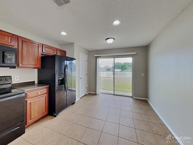 Building Photo - 3503 Harlequin Dr