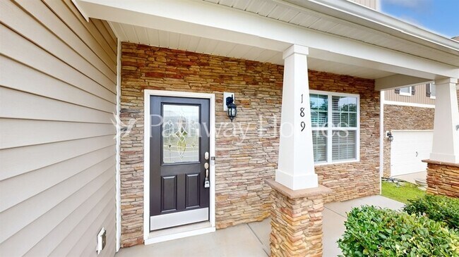 Building Photo - 189 N Cromwell Dr