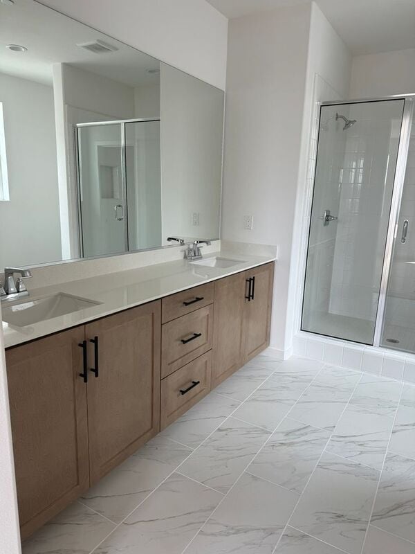 Foto del edificio - 13885 Sedum Ln