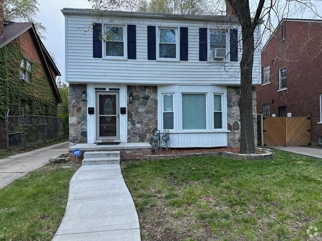 Building Photo - 20455 Stratford Rd
