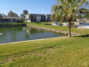 Building Photo - 412 Meadowlark Ln