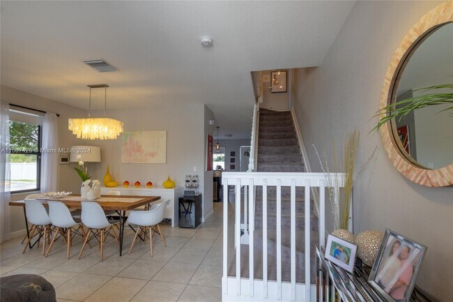 Building Photo - 3587 W 89th Pl
