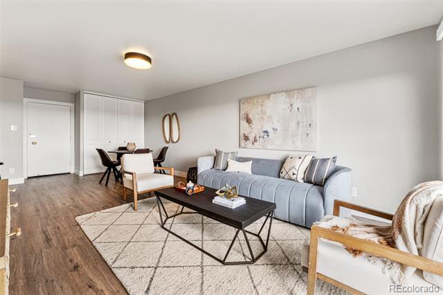 Foto del edificio - 1330 N Gaylord St