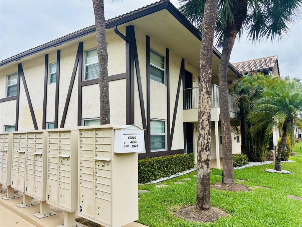Foto principal - 2391 NW 89th Dr