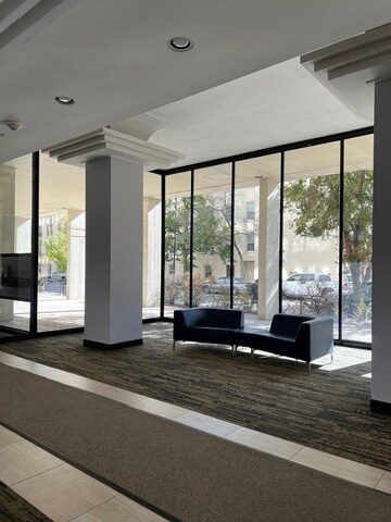 Foto del edificio - 1450 E 55th Pl