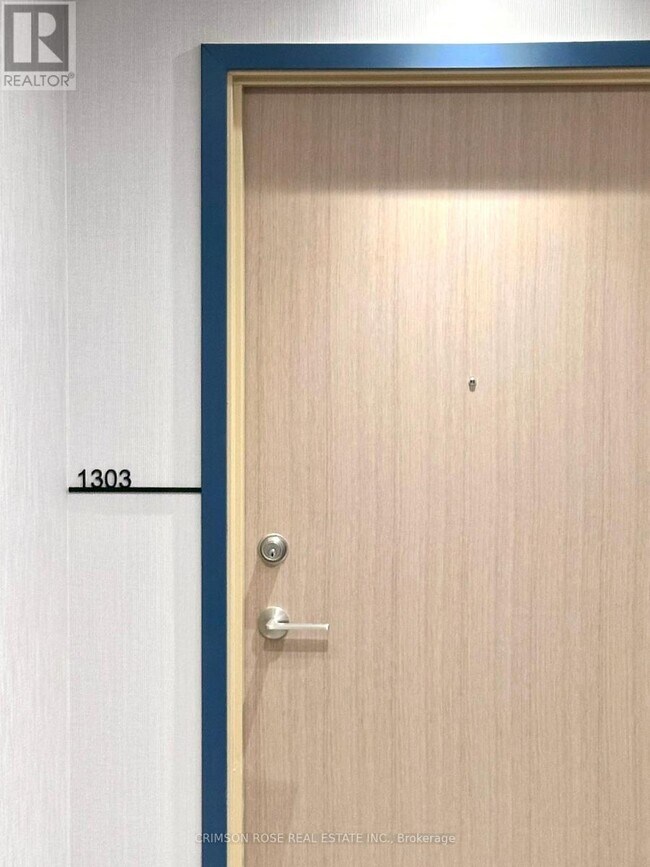 Building Photo - 395 Square One Dr