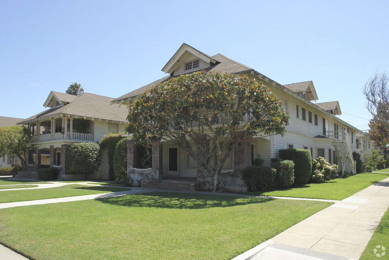 Foto principal - 337 N Garfield Ave