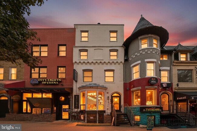 Foto del edificio - 2441 18th Street, NW
