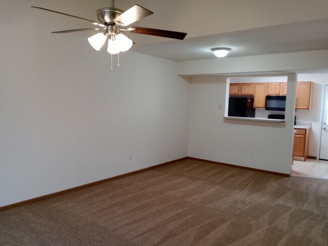 Foto del edificio - 5716-5718 Canaveral Drive
