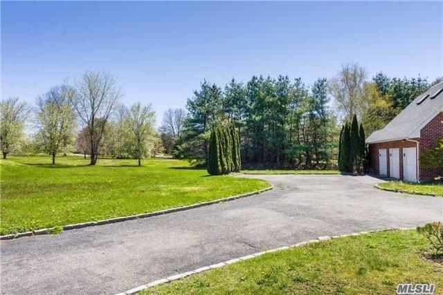 Building Photo - 21 Overbrook Ln