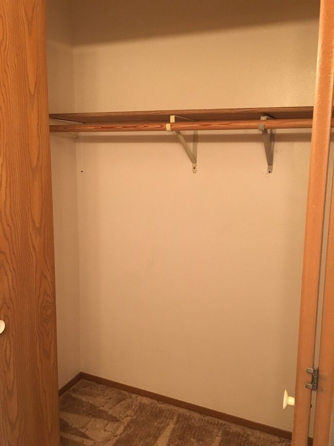 Lynmar II Apartments Apartments Fargo, ND