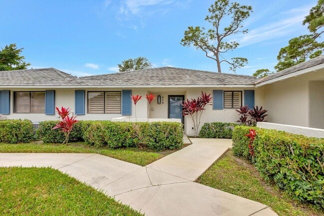 Photo - 515 Club Dr Townhome