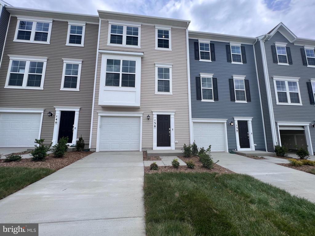 Foto principal - 138 Tye Ct
