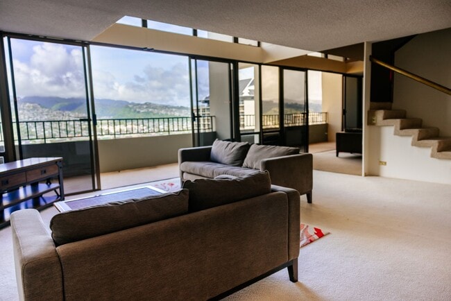 Foto del edificio - 2240 Kuhio Ave.