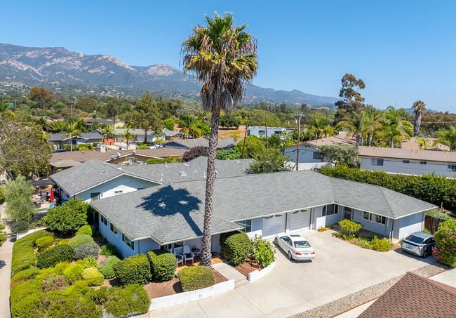 Building Photo - 344 Rosario Dr