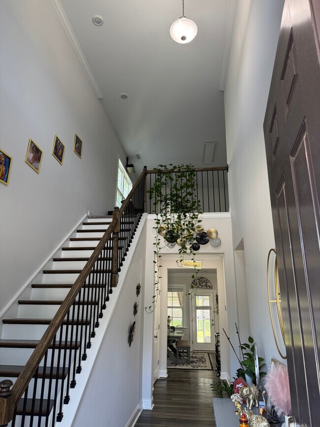 Building Photo - 6013 Balance Ct