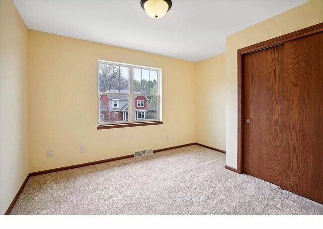 Bedroom - 8903 White Coral Way