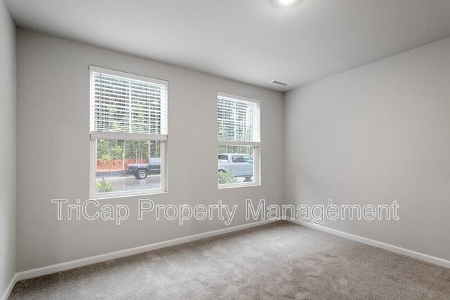 Building Photo - 1707 Chirping Trl