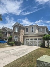 Building Photo - 6503 Manitoba Ln