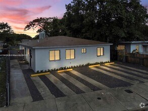 Building Photo - 5753 NW 6th Ave