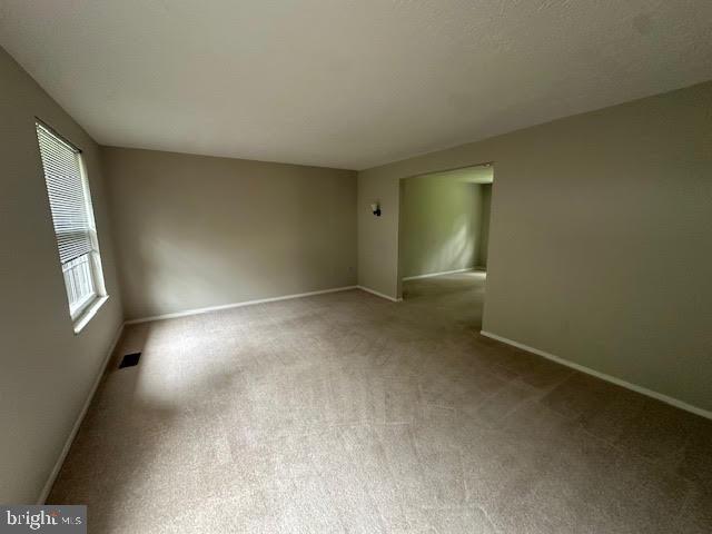 Foto del edificio - 5713 Heming Ave